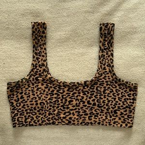 ARQ WIDE STRAP BRA IN LEOPARD sz L